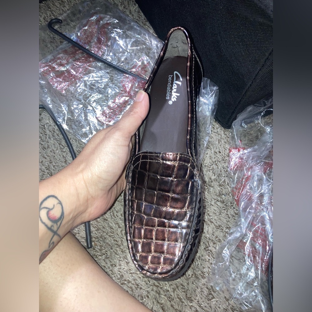 Clarks Gem brown crocodile print size 9M